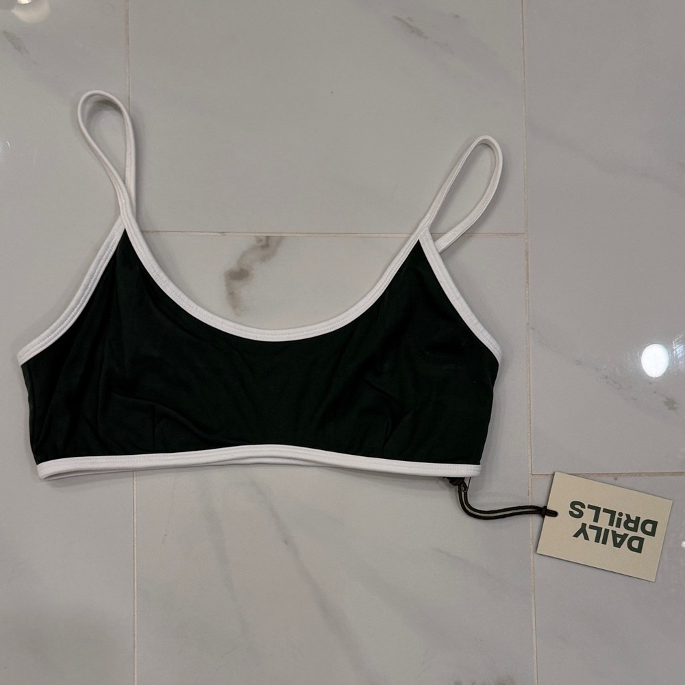 NWT Daily Drills Green Bra Top Medium Sold Out Ski collection